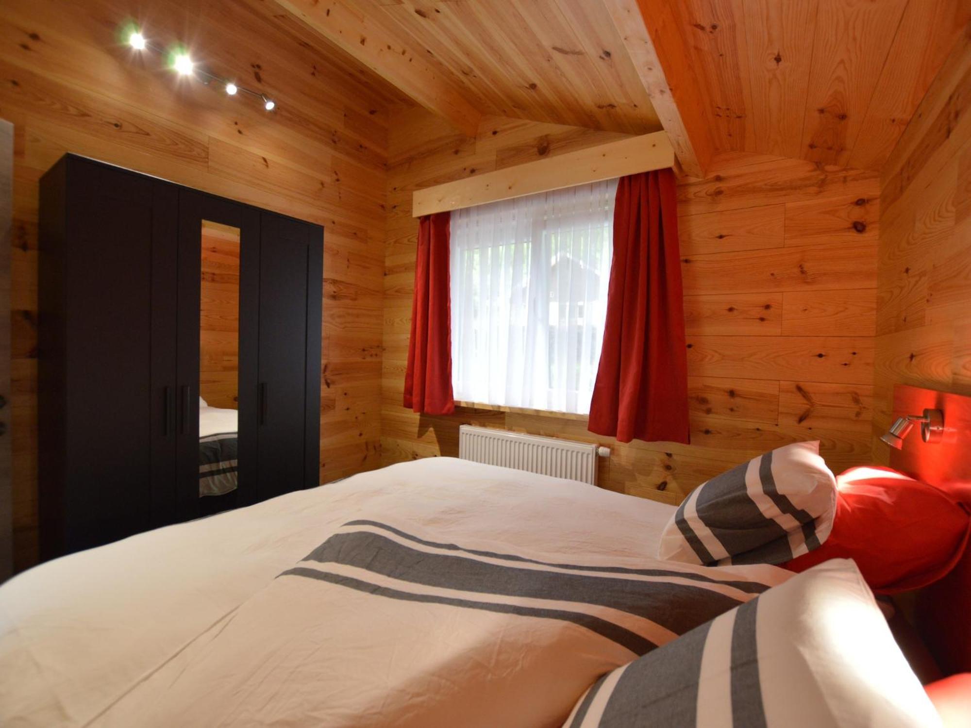 Chalet Near Ourthe River And The City Of Durbuy Vieuxville Ngoại thất bức ảnh